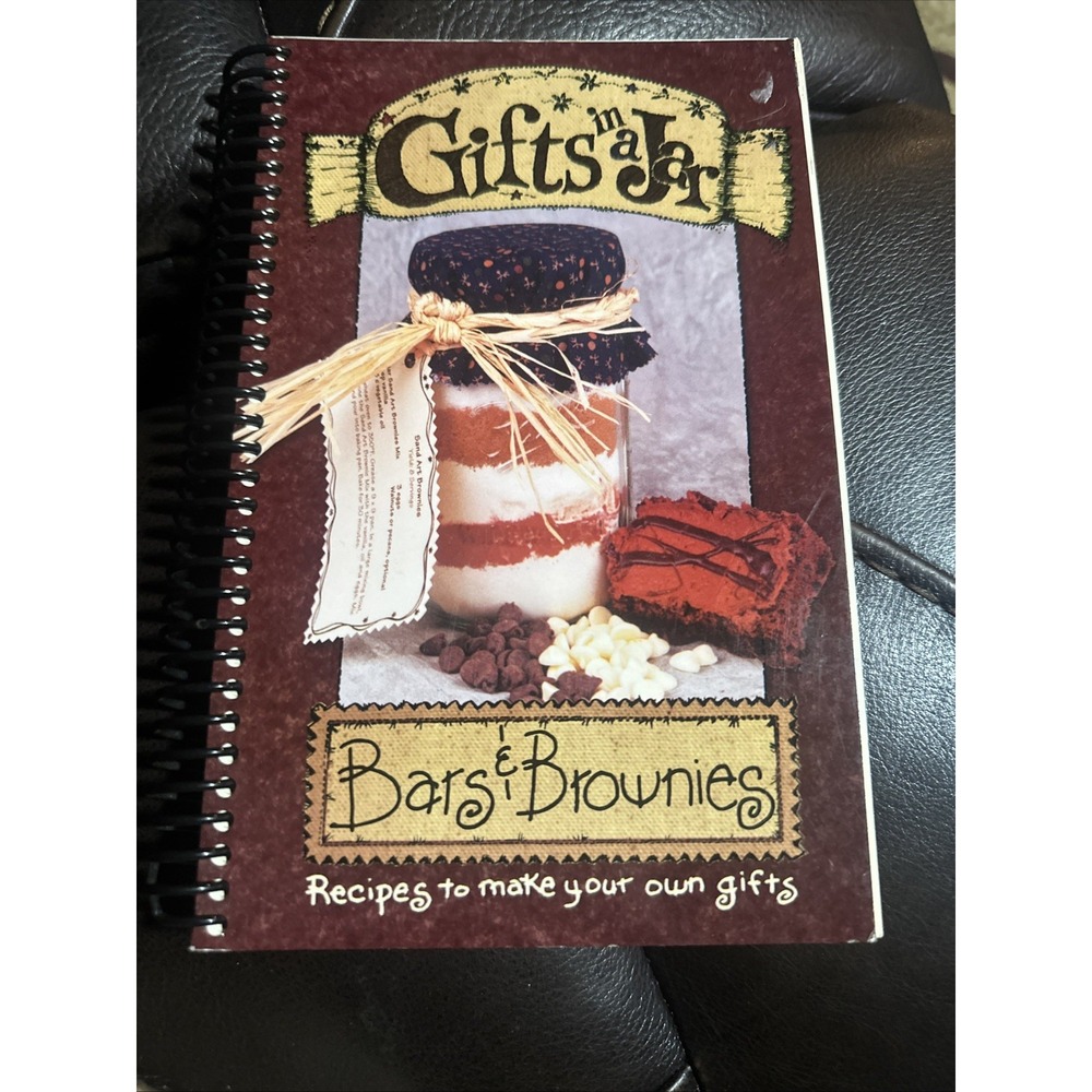 G&R Publishing Staff Gifts in a Jar Bars & Brownies Spiral Bound G&R Baking